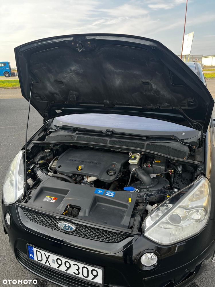 Ford S-Max 2.2 TDCi DPF Titanium - 23