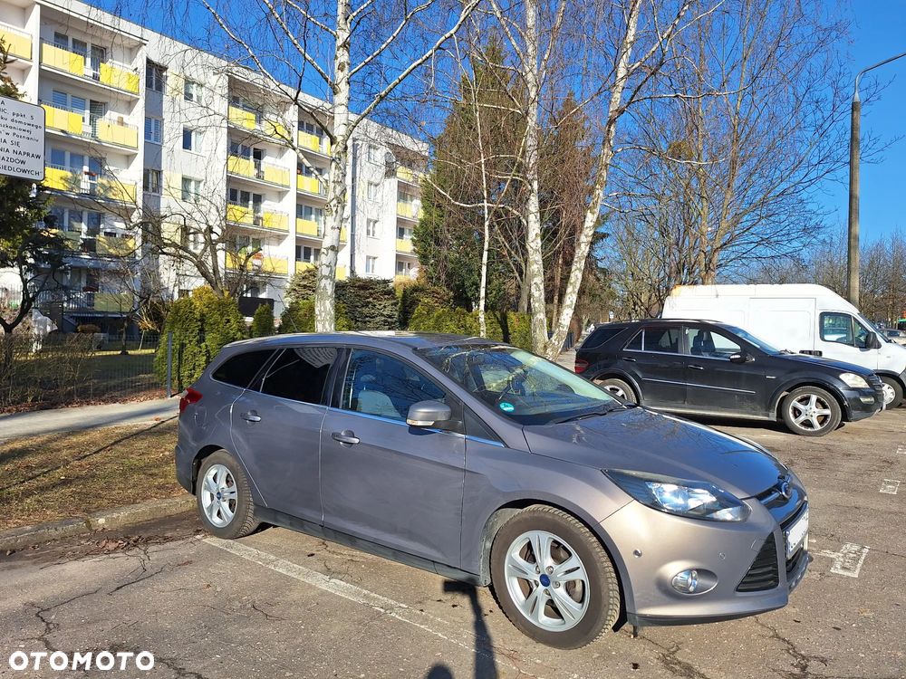 Ford Focus 1.0 EcoBoost Titanium - 4