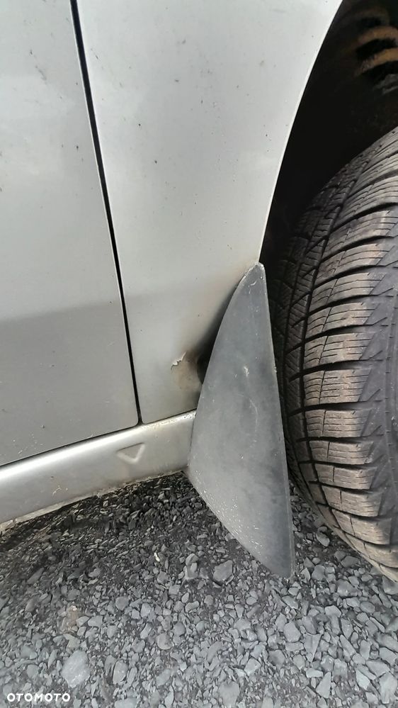 FIAT DOBLO I LIFT BŁOTNIK LEWY PRAWY PRZEDNI PRZÓD 647 nr. FD1L - 4