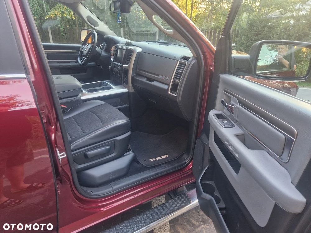 RAM 1500 Crew Cab Laramie - 19