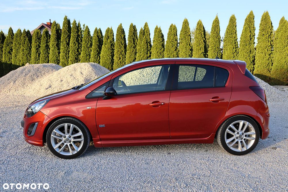 Opel Corsa 1.4 16V Sport - 9
