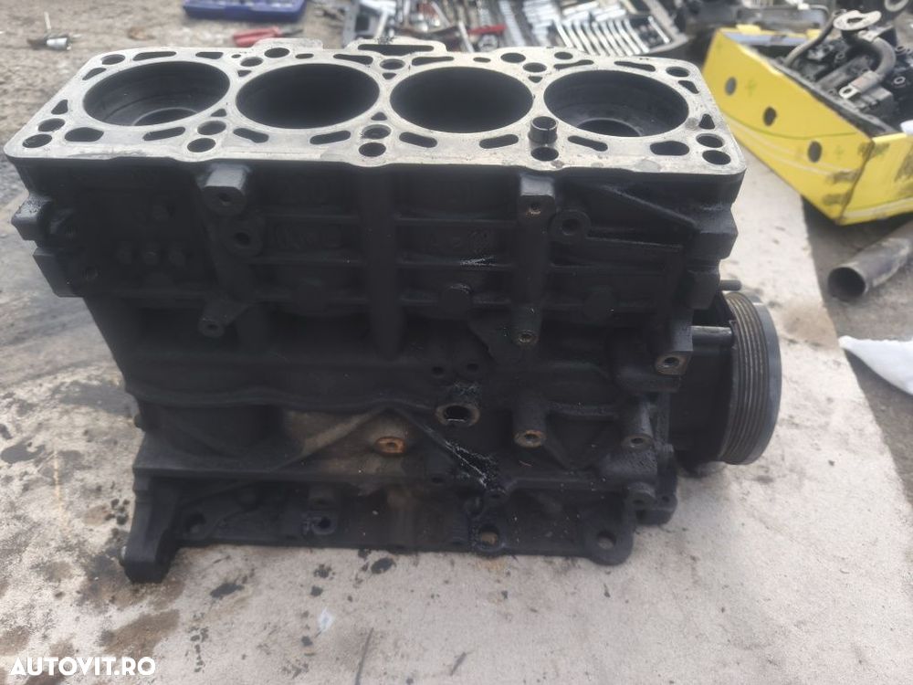 Bloc motor complet 2.0 tdi BMR 170 cp Volkswagen Passat B6 2005-2010 - 3
