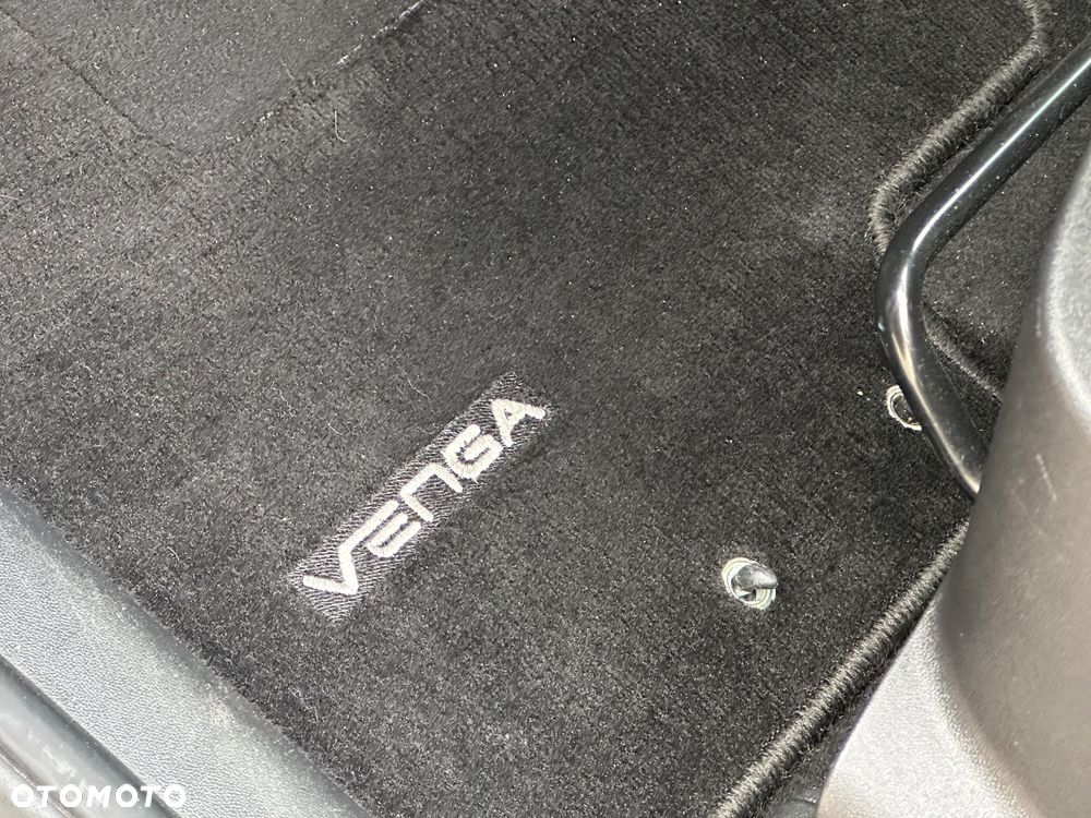 Kia Venga 1.6 CRDi M - 10