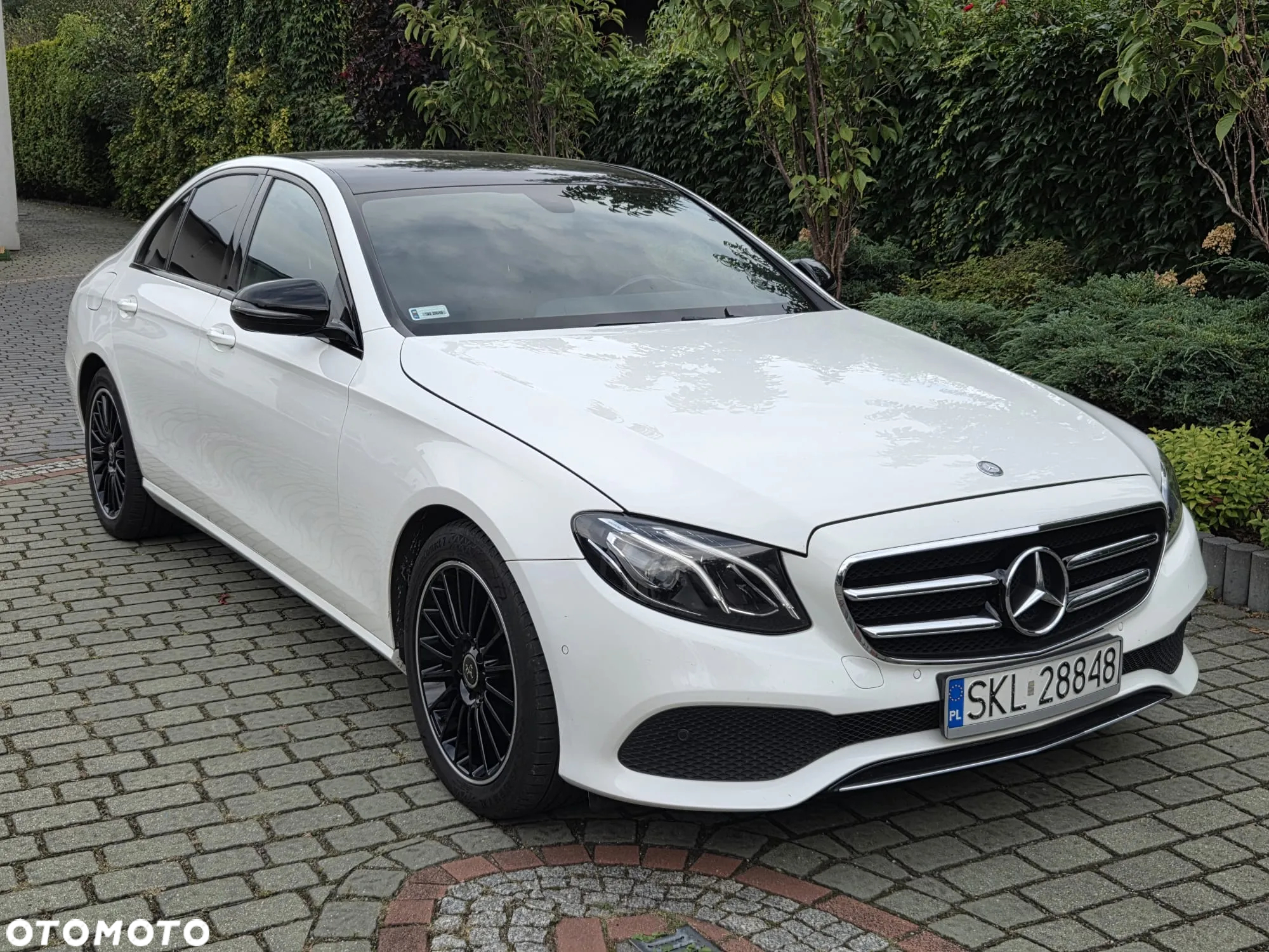 Mercedes-Benz Klasa E 220 d 9G-TRONIC - 13