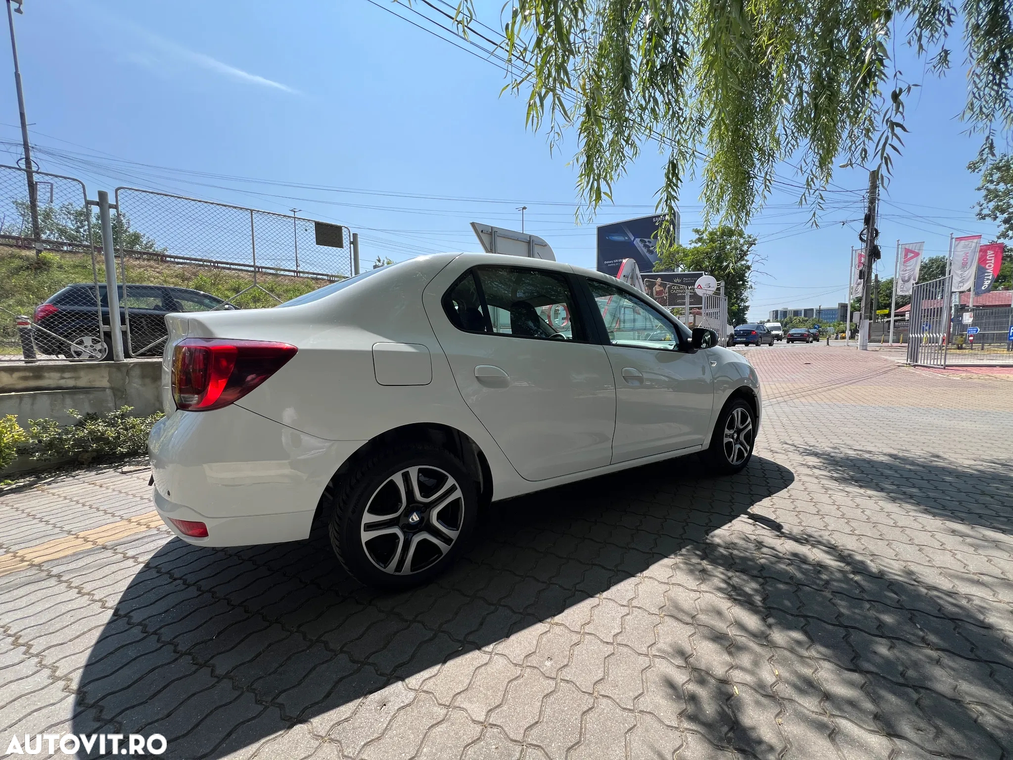 Dacia Logan 1.5 Blue dCi Prestige - 15
