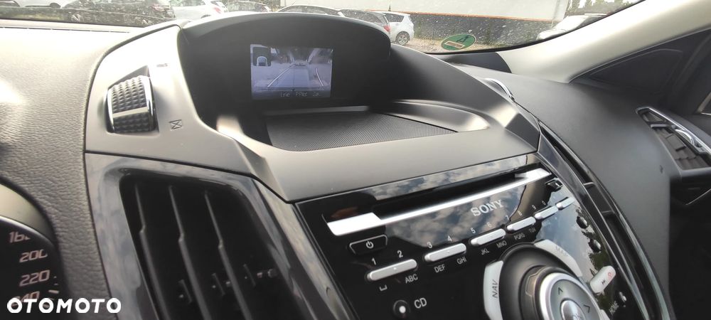 Ford Kuga - 38