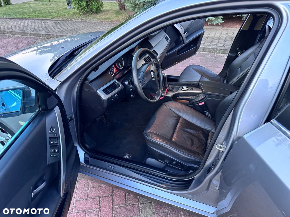 BMW Seria 5 - 11
