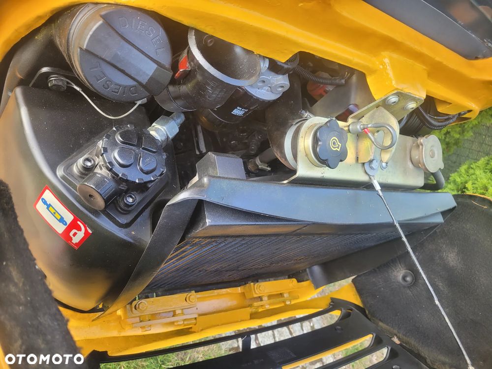 JCB 8016 - 4