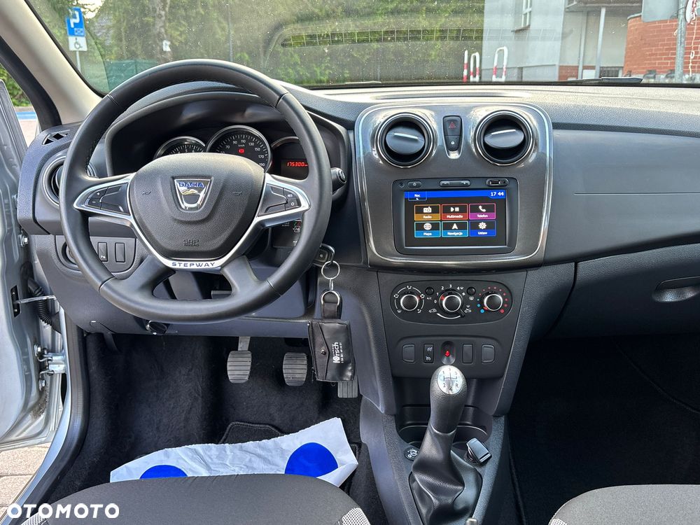Dacia Sandero Stepway TCe 100 Prestige - 12