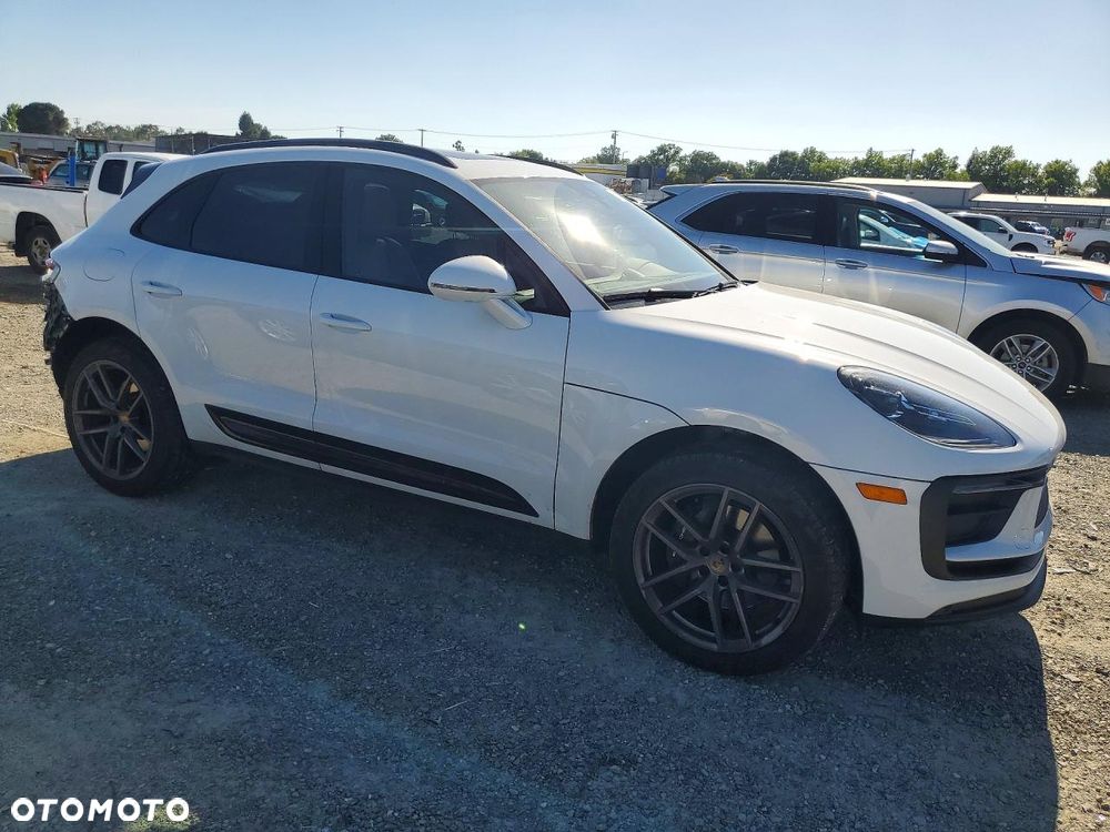 Porsche Macan Standard - 1