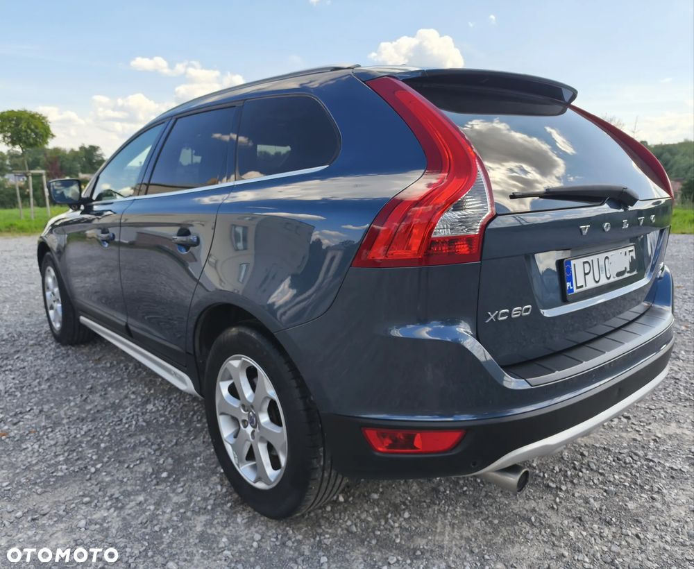Volvo XC 60 2.4D AWD Summum - 6