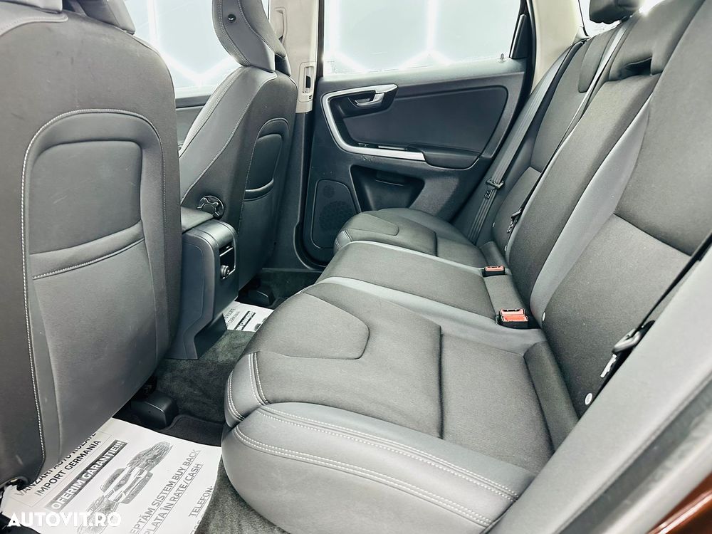 Volvo XC 60 D3 Momentum - 15