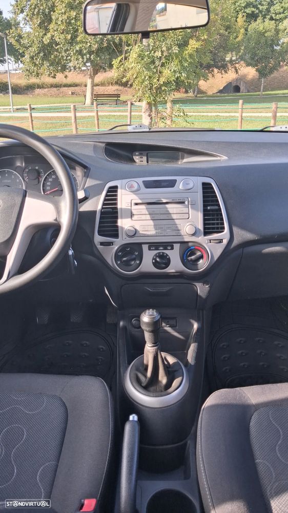 Hyundai i20 1.2 Classic - 23