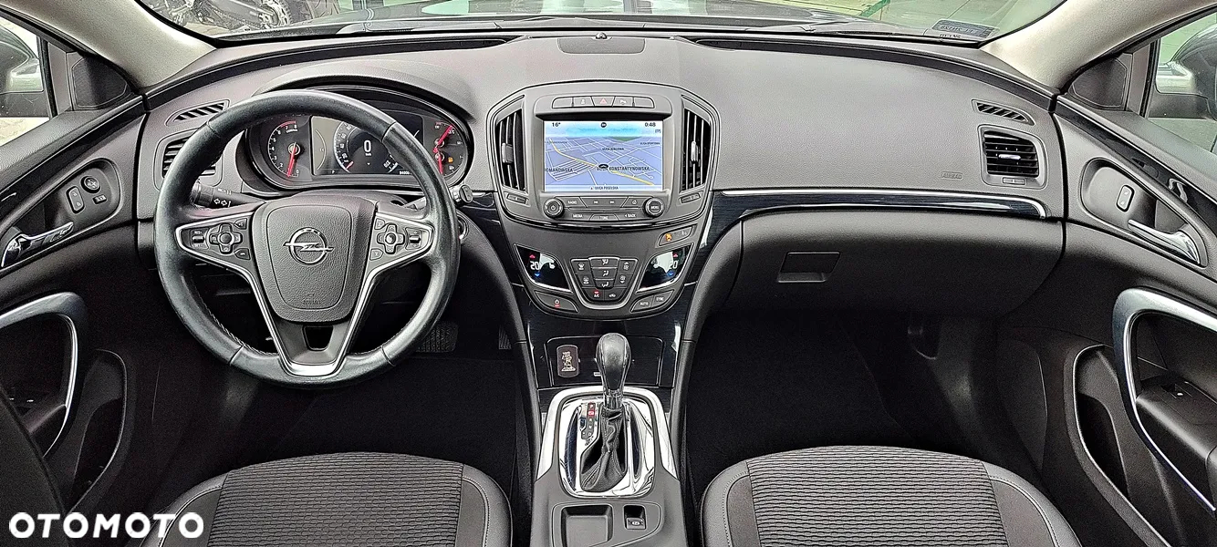 Opel Insignia - 12