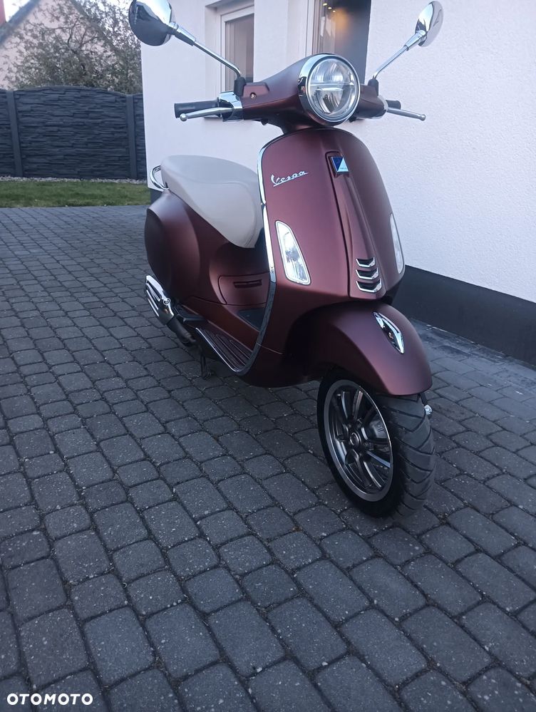 Vespa Primavera - 2
