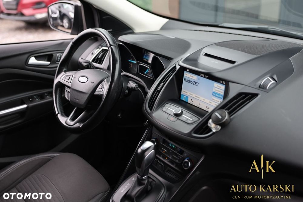 Ford Kuga - 10