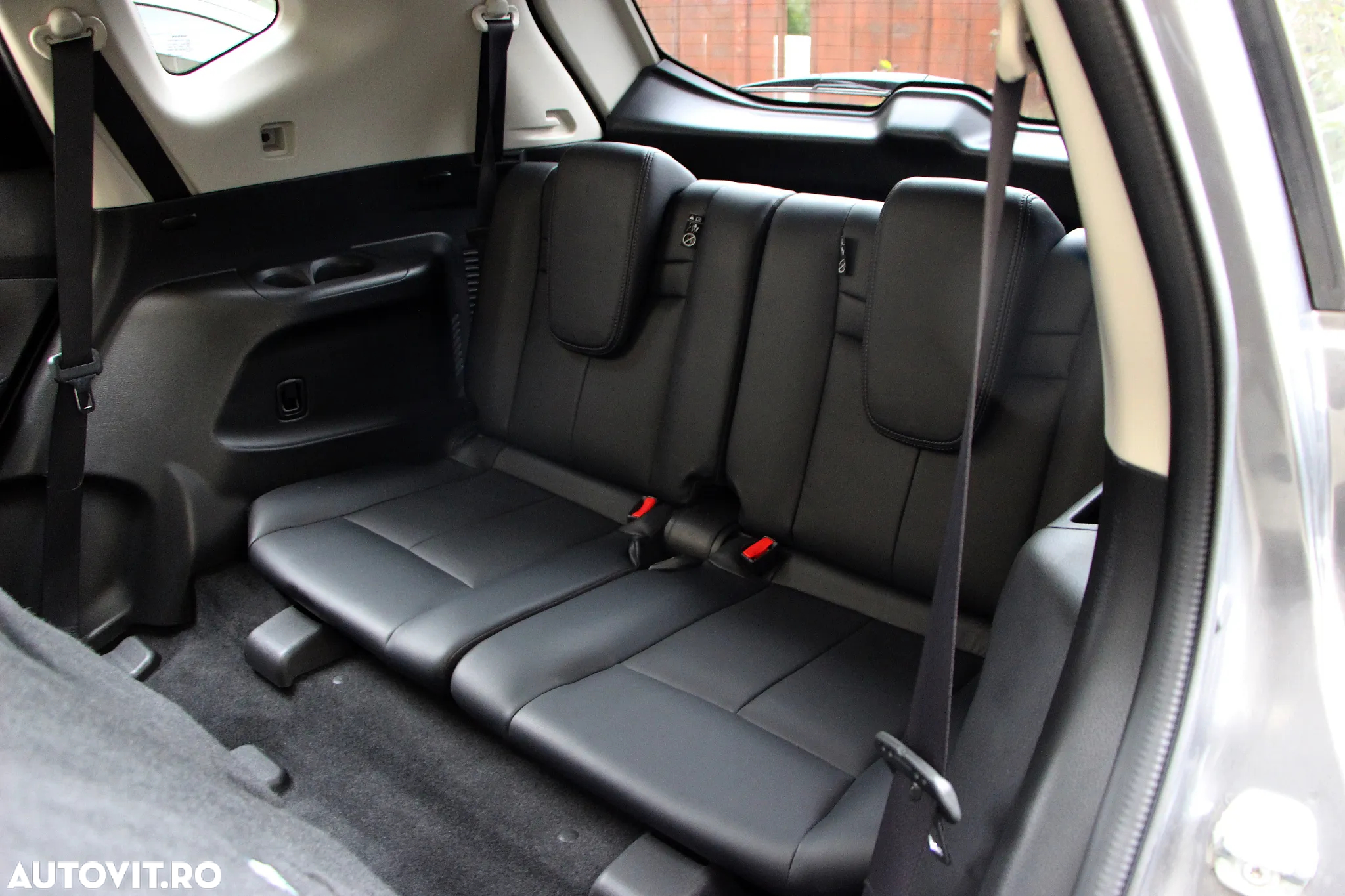 Nissan X-Trail 1.6L dCI Start/Stop Tekna - 8