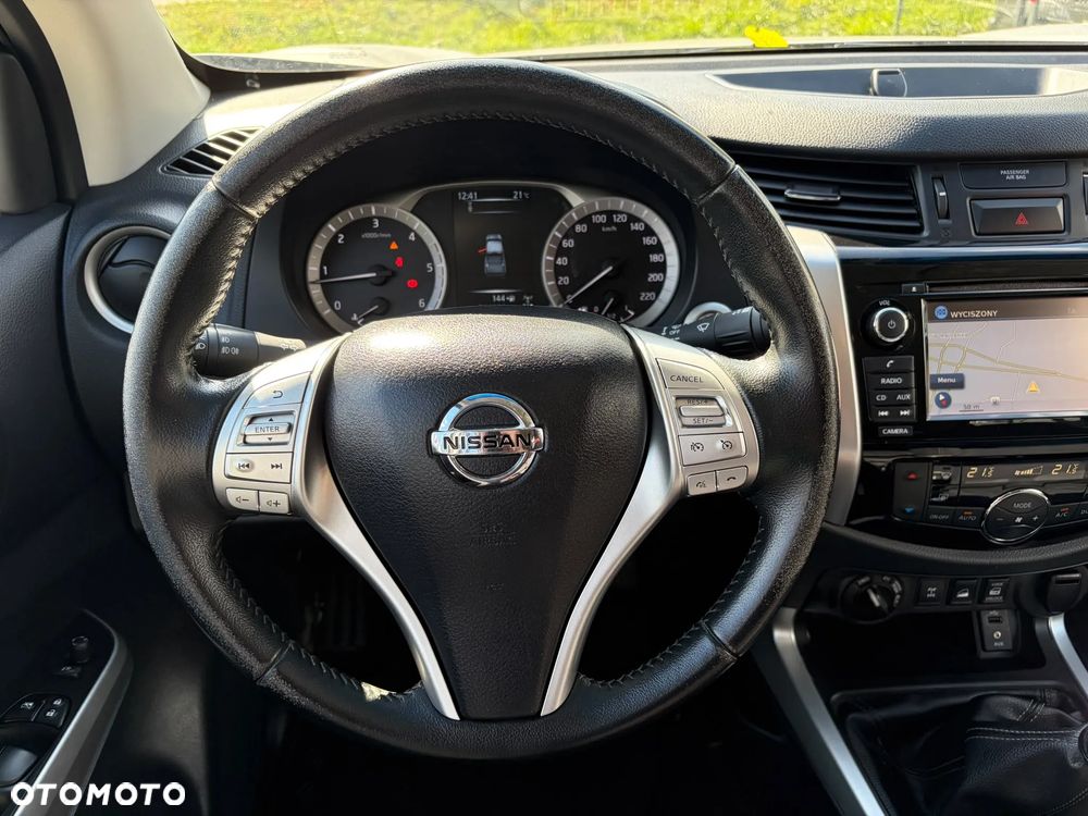 Nissan Navara 2.5 D LE - 18