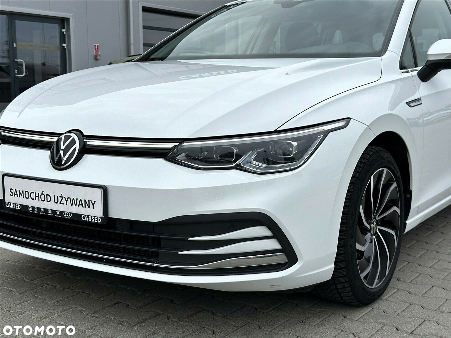 Volkswagen Golf - 35