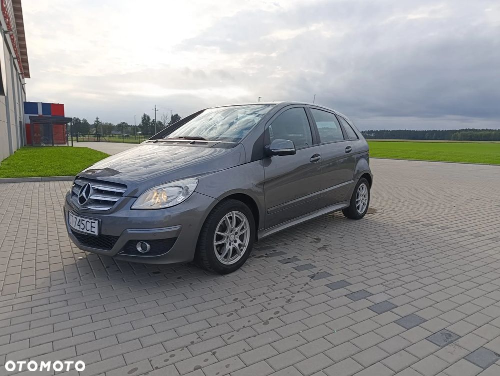 Mercedes-Benz Klasa B 180 CDI - 2