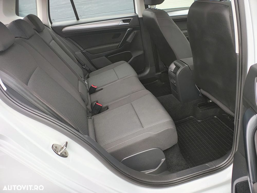 Volkswagen Golf Sportsvan 1.6 TDI (BlueMotion Technology) Trendline - 6