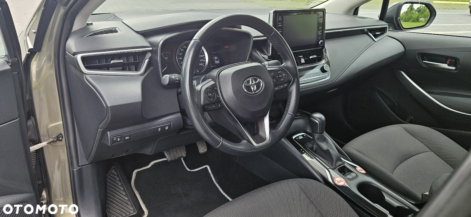 Toyota Corolla 1.8 Hybrid - 7