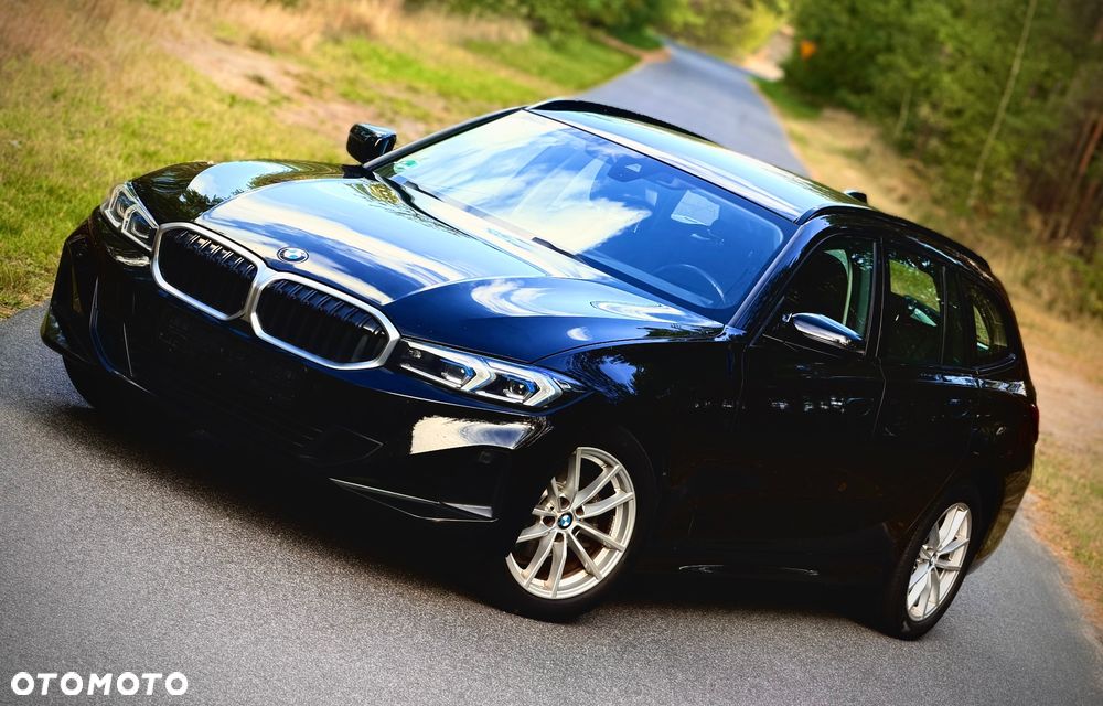 BMW Seria 3 318d MHEV - 7