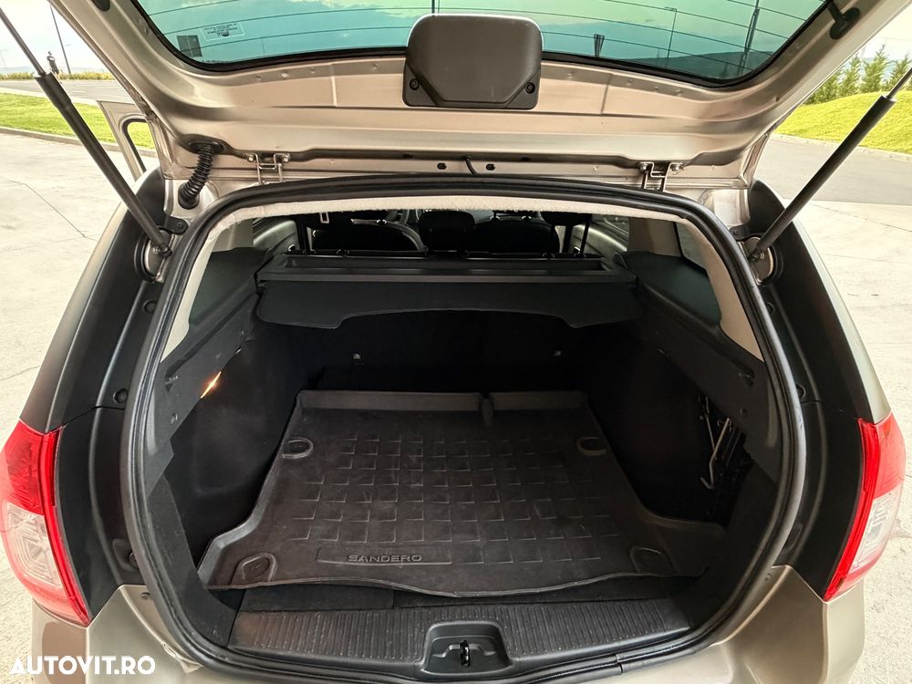Dacia Logan MCV TCe 90 Laureate - 38