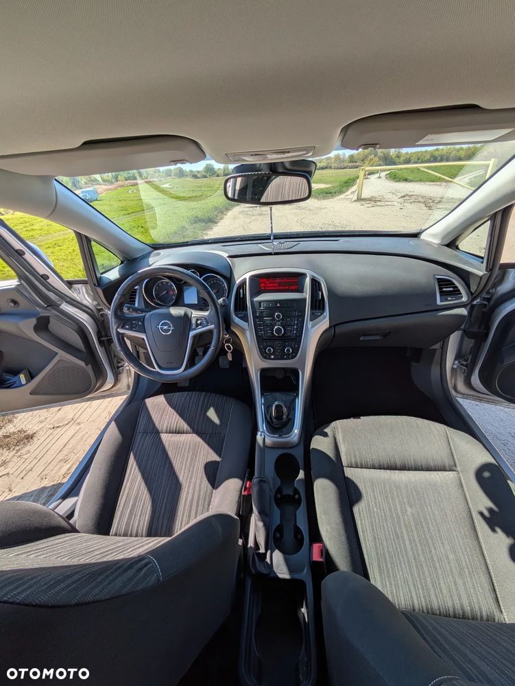 Opel Astra 1.4 Turbo - 6