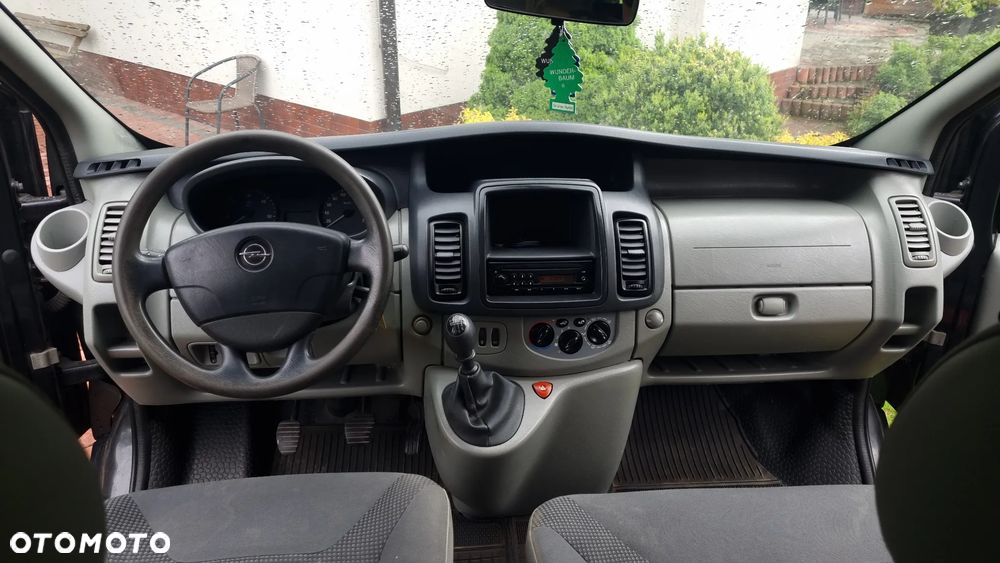 Opel Vivaro - 7