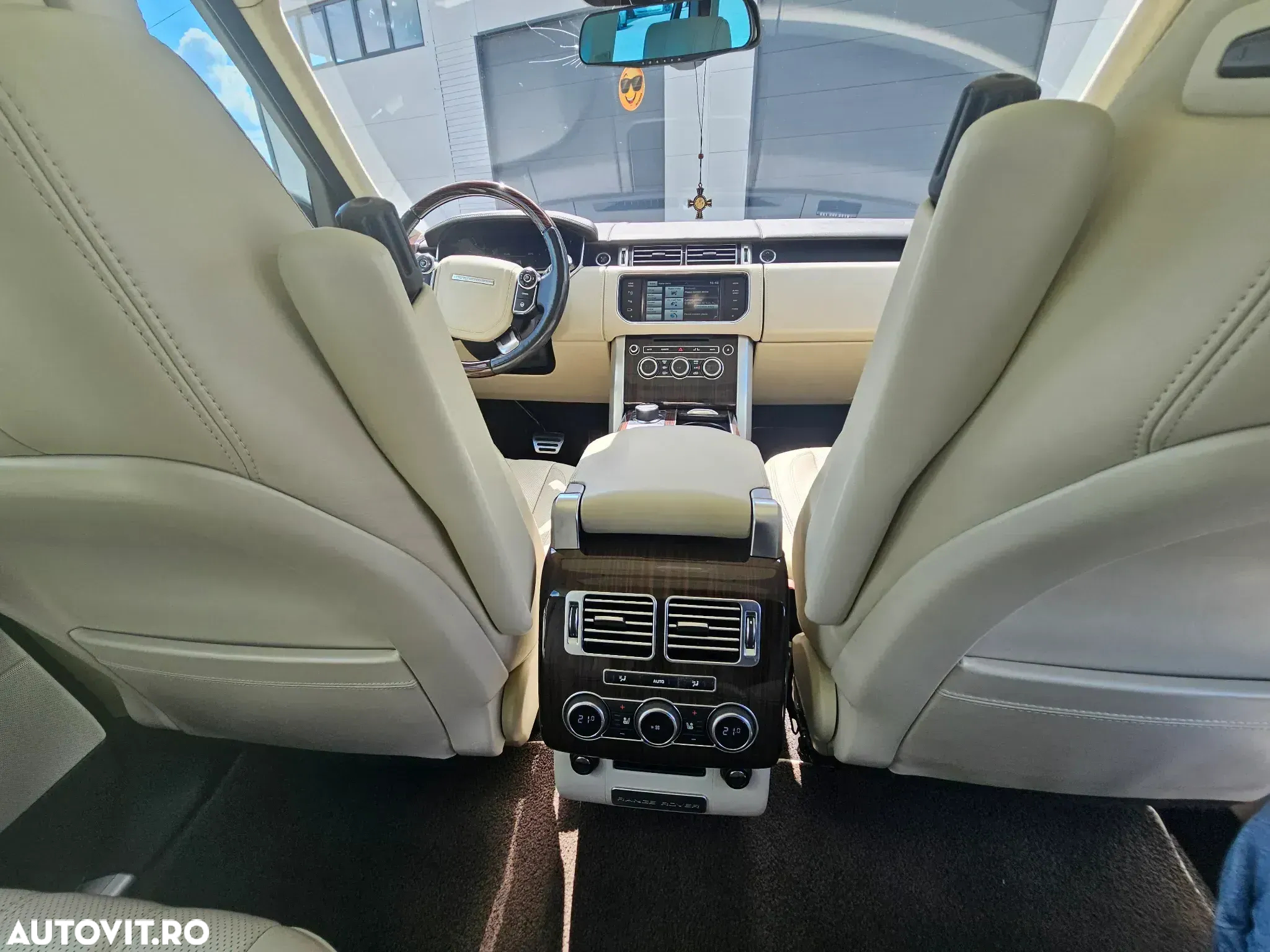 Land Rover Range Rover 3.0 I TDV6 Autobiography - 15