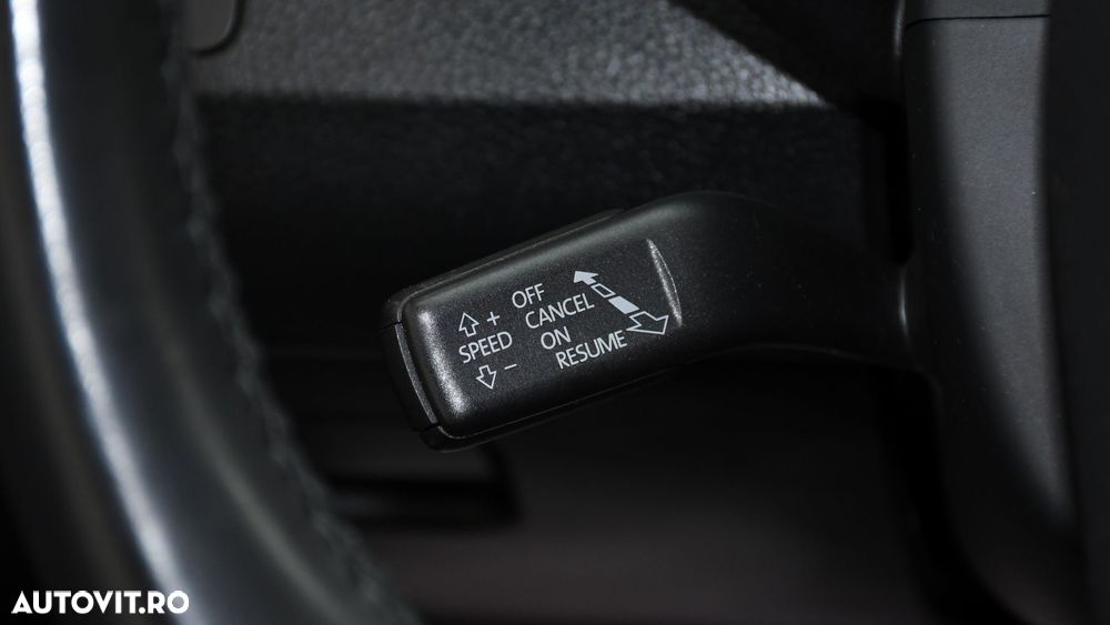 Volkswagen Passat CC - 19