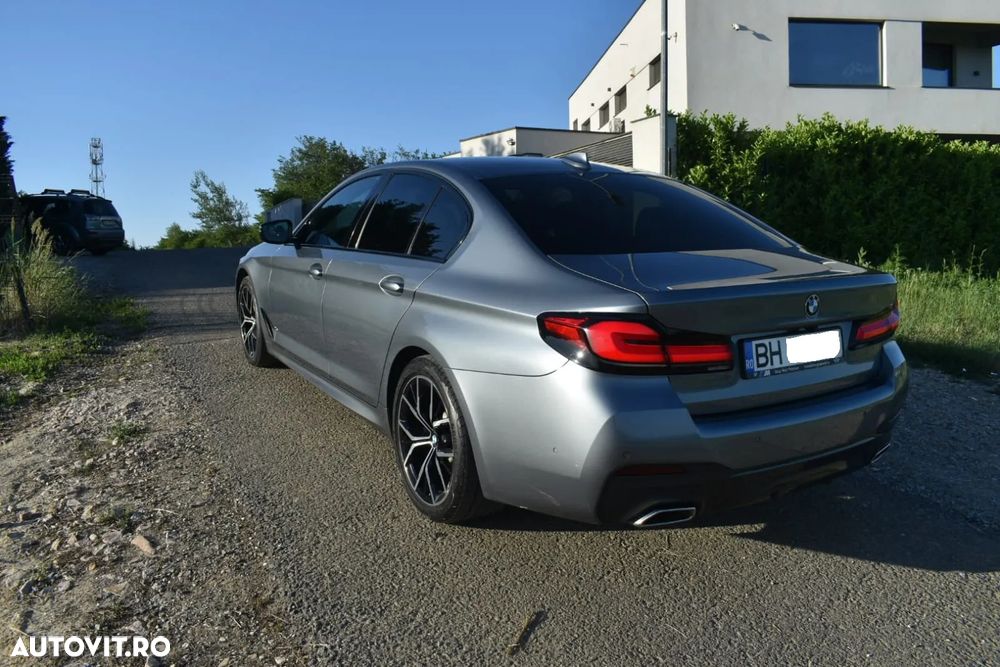 BMW Seria 5 520d xDrive AT - 5