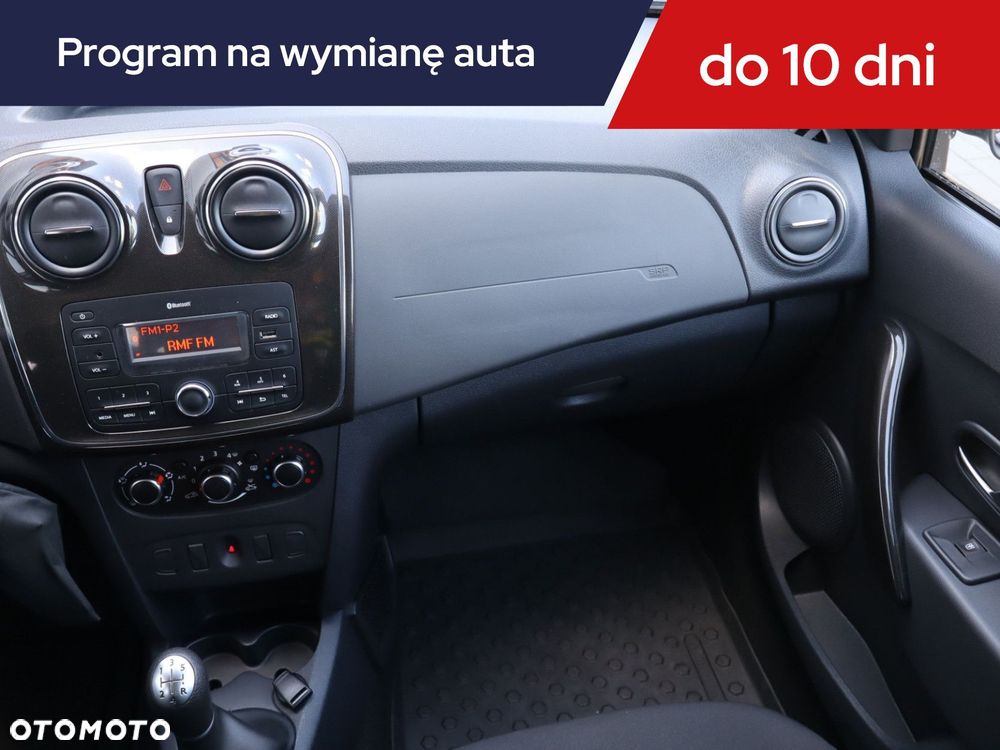 Dacia Sandero - 10