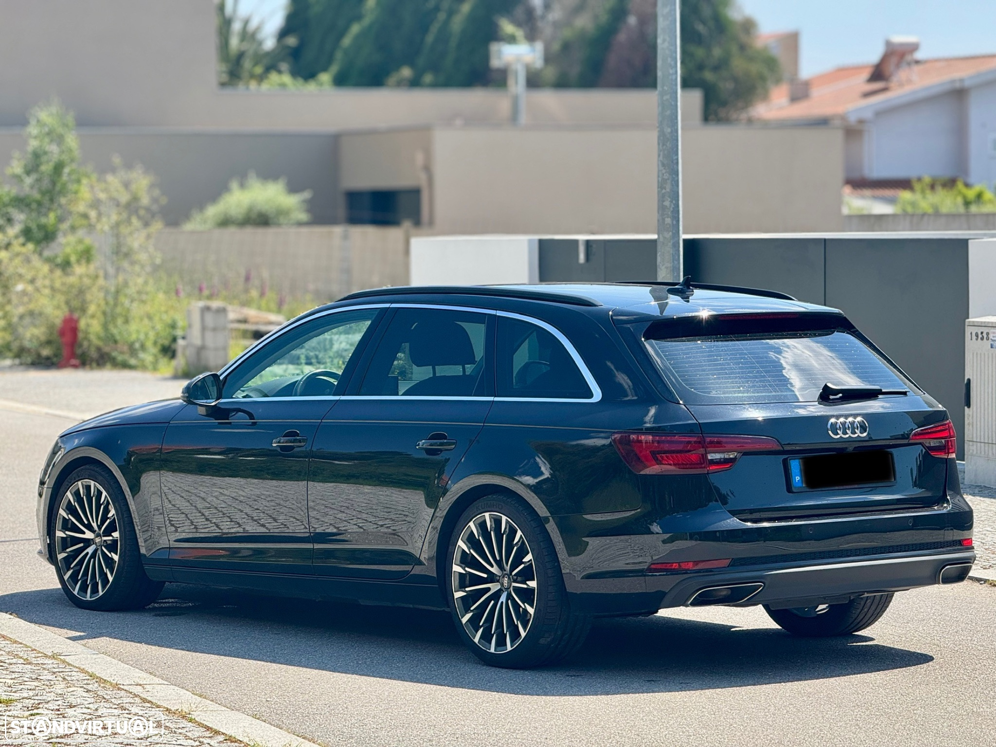 Audi A4 Avant 35 TDI S tronic - 13
