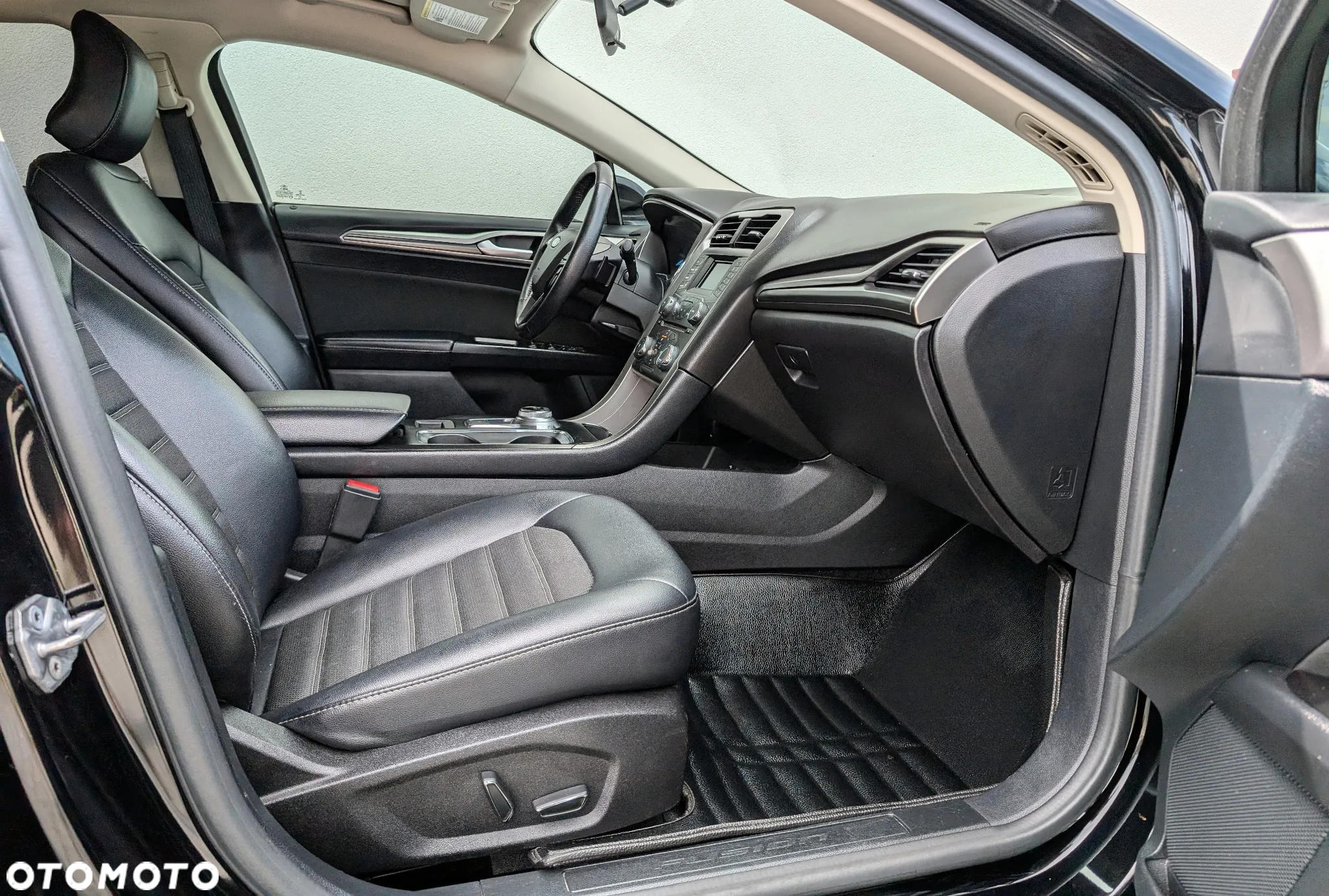 Ford Fusion 2.0 EcoBoost Titanium - 7
