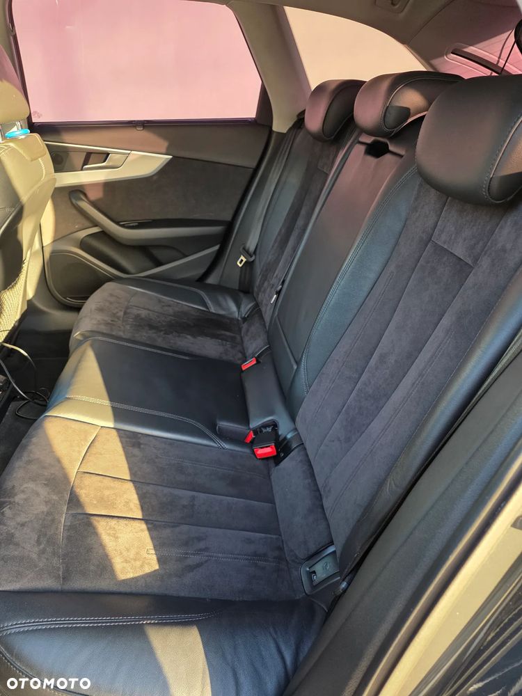 Audi A4 Avant 2.0 TDI S tronic - 16