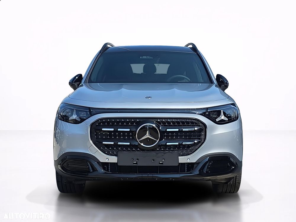Mercedes-Benz GLB 220 MHEV - 9