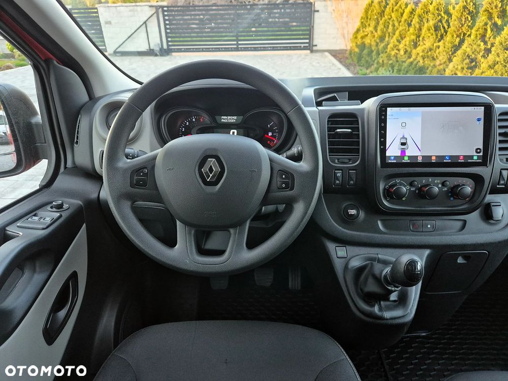 Renault Trafic Grand Combi Expression - 17