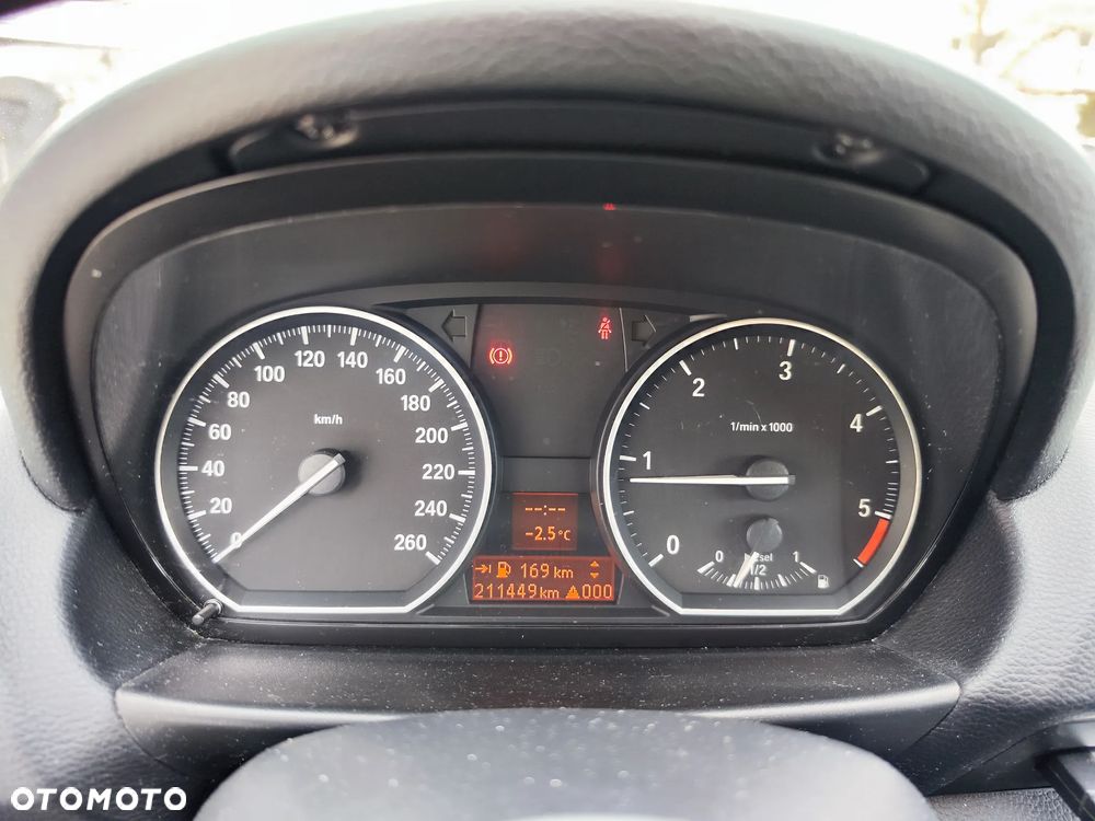 BMW Seria 1 123d DPF Edition Sport - 15