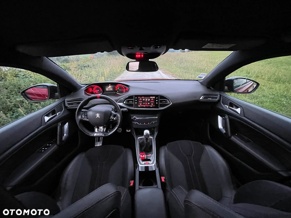 Peugeot 308 PureTech 263 Stop & Start GTi by Sport - 12