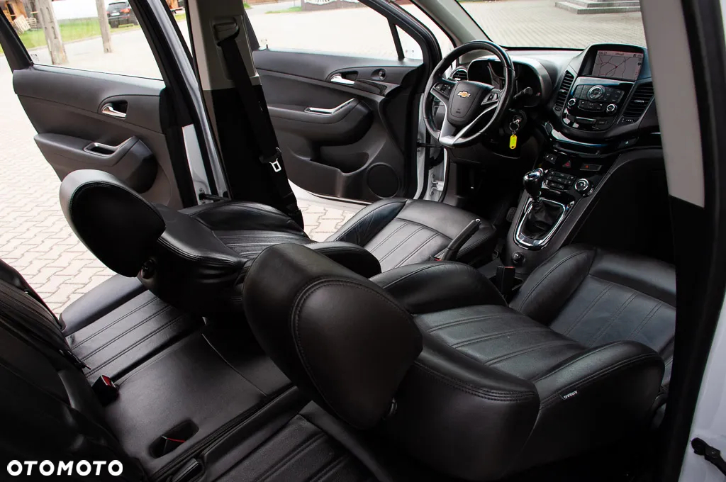 Chevrolet Orlando 1.8 LS - 23