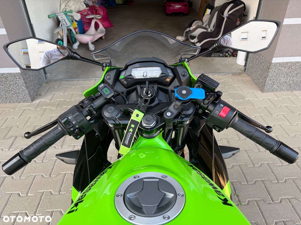 Kawasaki Ninja - 6
