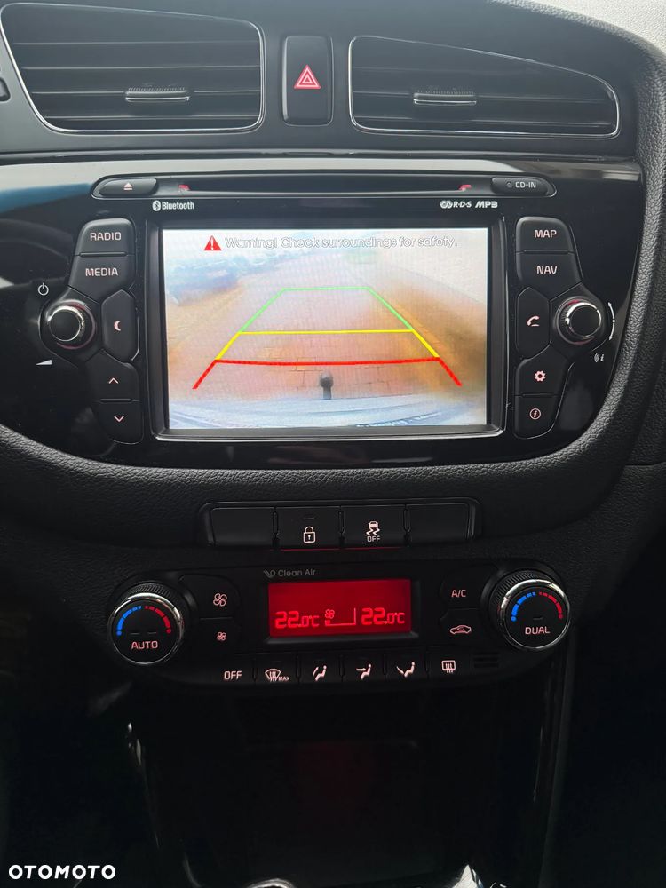 Kia Ceed 1.6 GDI Platinum Edition - 19