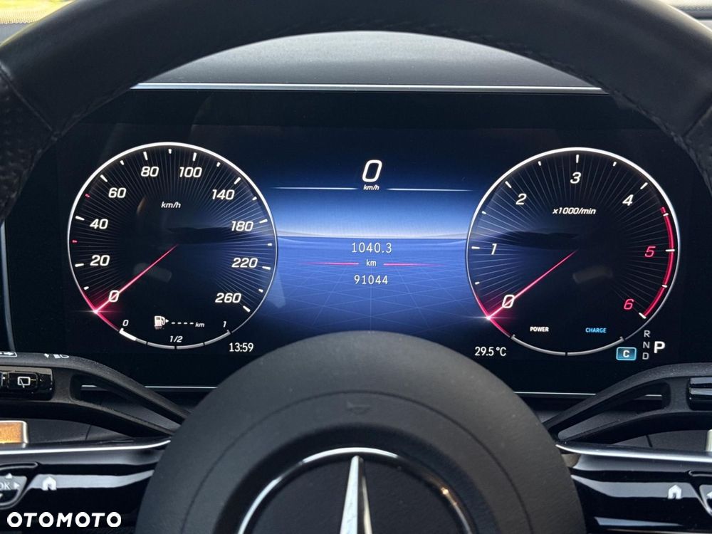 Mercedes-Benz GLC - 15