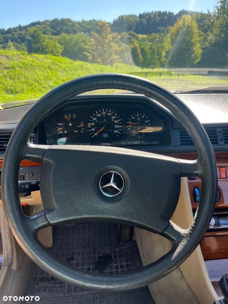 Mercedes-Benz W124 (1984-1993) ver-250-d-turbo - 17