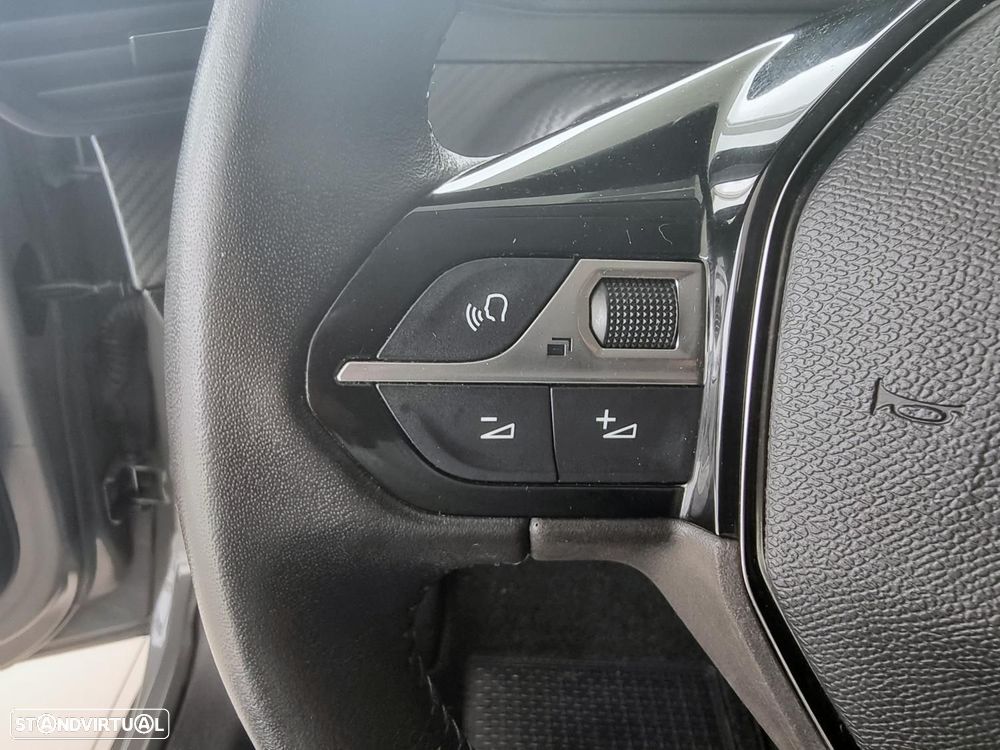 Peugeot 208 1.2 PureTech Active Pack - 35