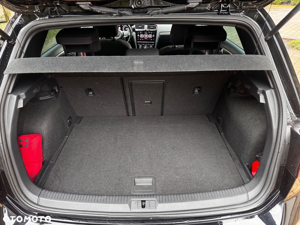 Volkswagen Golf GTI (BlueMotion Technology) DSG - 20