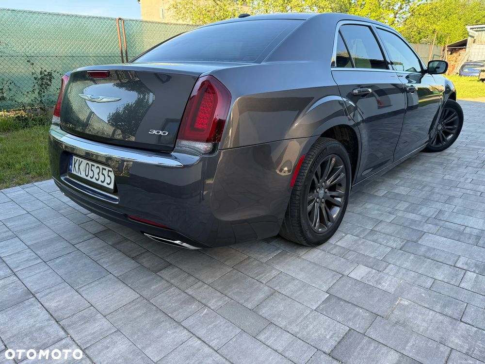 Chrysler 300 - 19