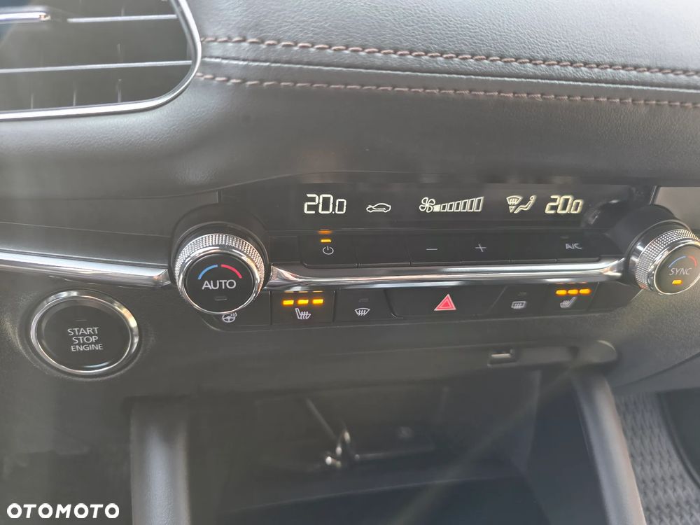 Mazda 3 2.0 mHEV Kanjo - 28